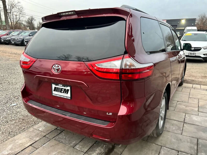 2018 Toyota Sienna