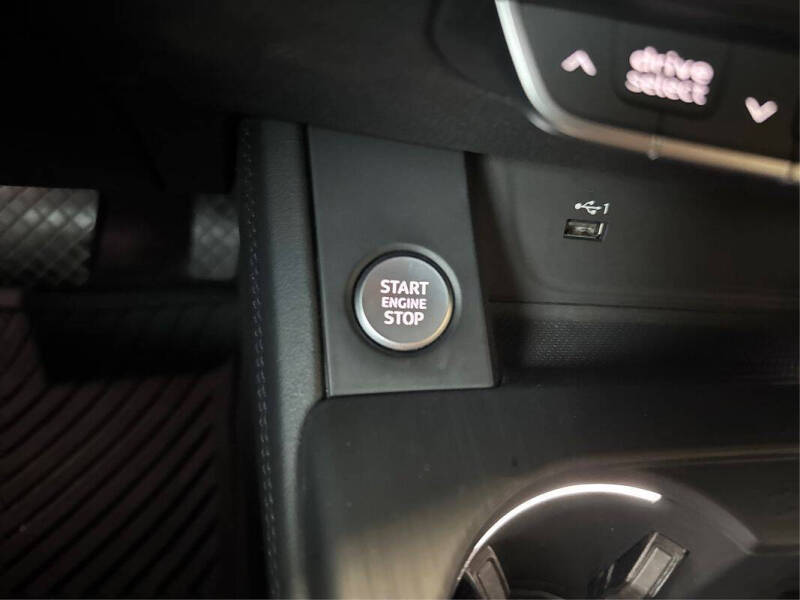 2019 Audi A4 Premium Plus 40 TFSI