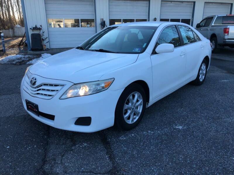 2011 Toyota Camry for sale at Manny's Auto Sales in Winslow NJ
