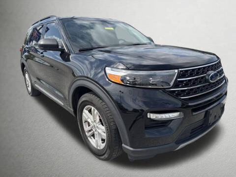 2021 Ford Explorer XLT Photo