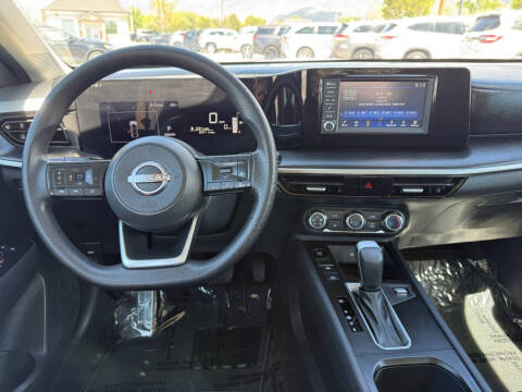2025 Nissan Kicks S