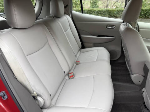 2012 Nissan LEAF SL