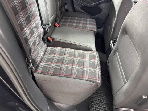 2016 Volkswagen Golf GTI