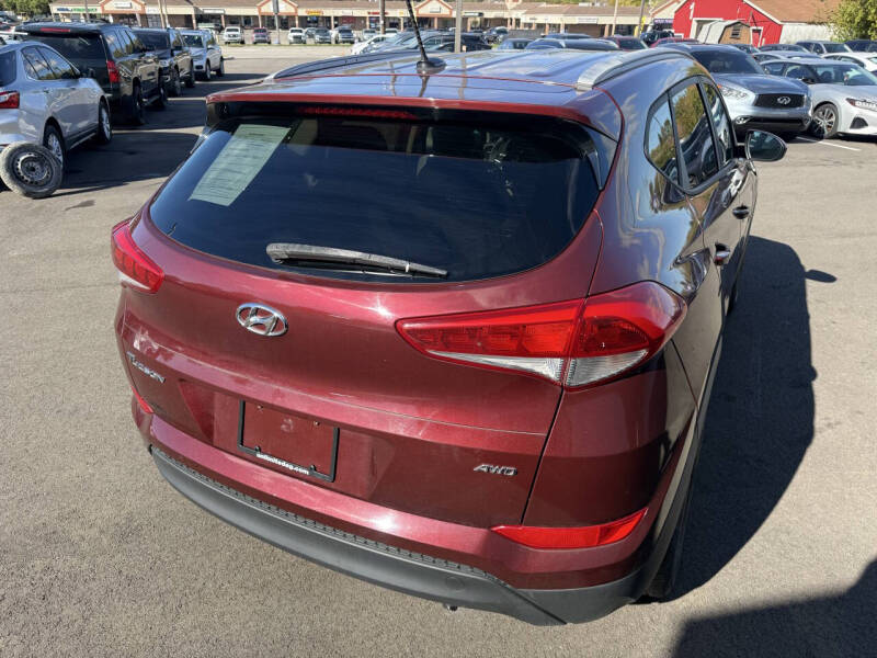 2017 Hyundai Tucson SE