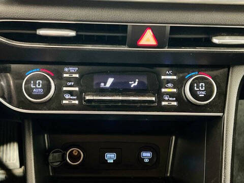 2022 Hyundai Sonata Hybrid Blue