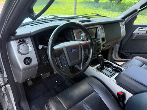 2017 Ford Expedition XLT