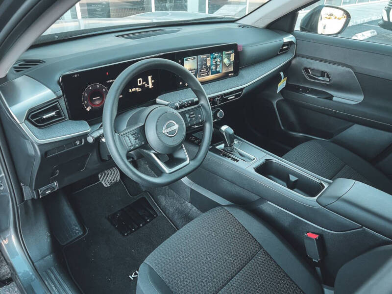 2026 Nissan Kicks S