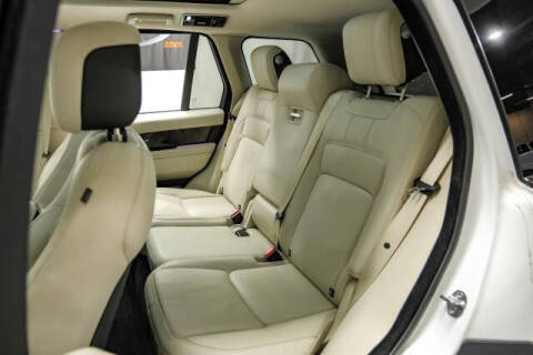 2020 Land Rover Range Rover P525 HSE