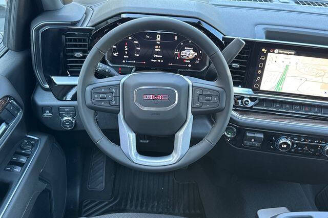 2026 GMC Sierra 1500 Elevation Standard
