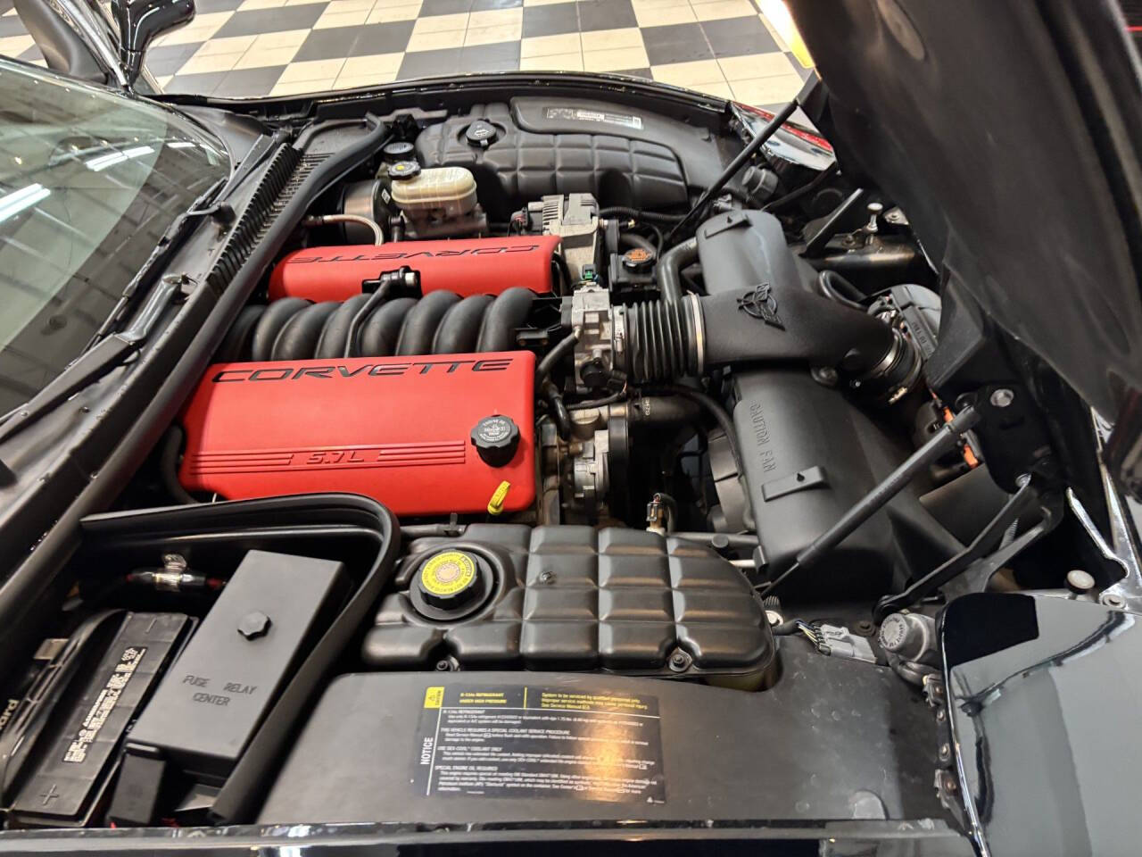 2002 Chevrolet Corvette 18