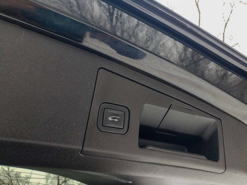 2021 Cadillac XT4 Luxury