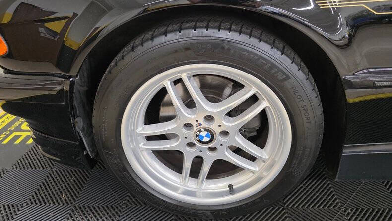 1999 BMW 7 Series 740i