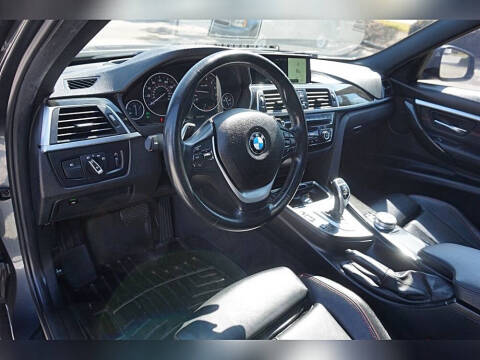 2018 BMW 3 Series 330i