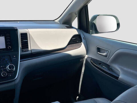 2020 Toyota Sienna