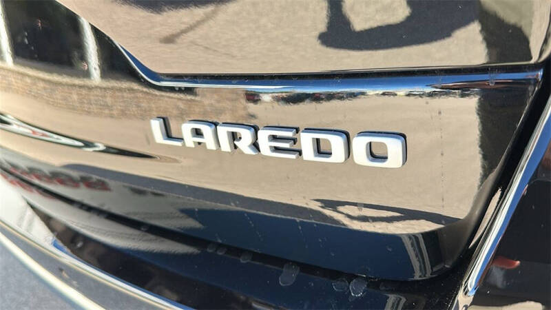 2025 Jeep Grand Cherokee Laredo X