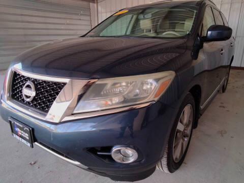 2015 Nissan Pathfinder for sale at LA PULGA DE AUTOS in Dallas TX