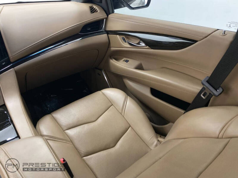 2018 Cadillac Escalade Platinum