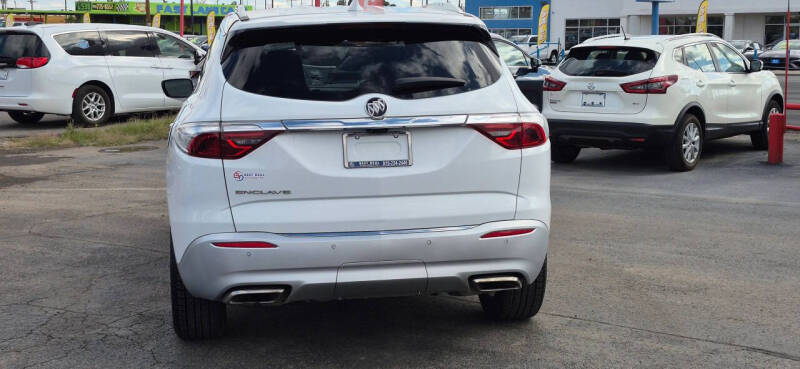 2022 Buick Enclave Premium