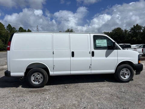 2025 GMC Savana 2500