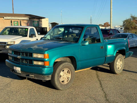 1994 Chevrolet C/K 1500 Series for sale at Deruelle's Auto Sales in Shingle Springs CA