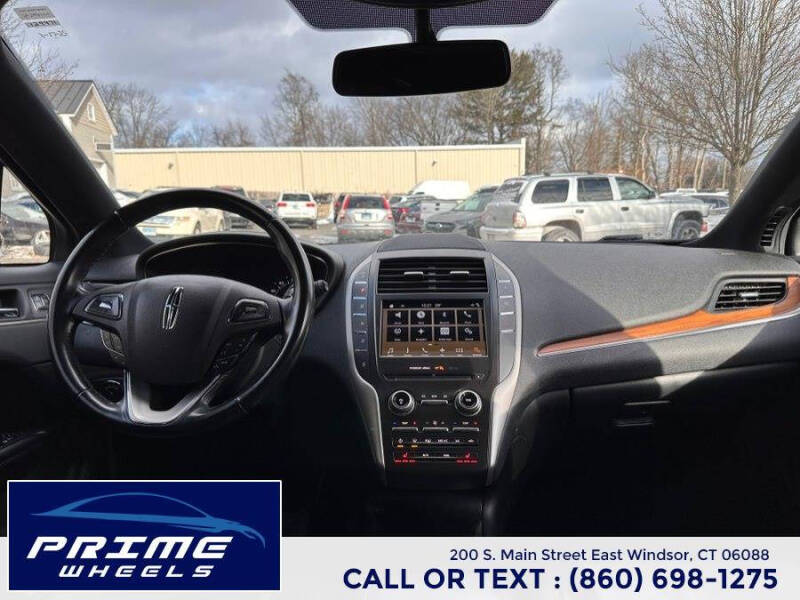 2017 Lincoln MKC Select