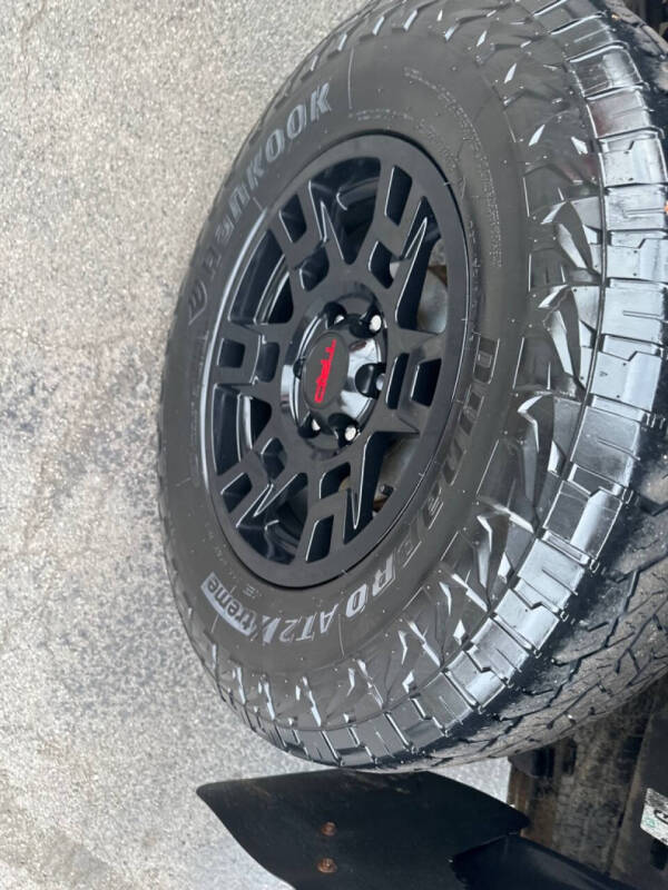 2017 Toyota Tacoma