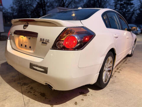 2012 Nissan Altima 3.5 SR