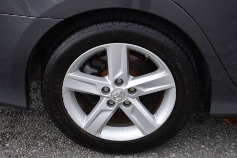 2014 Toyota Camry SE