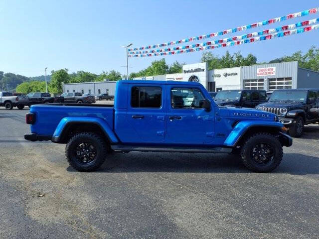 2025 Jeep Gladiator High Tide