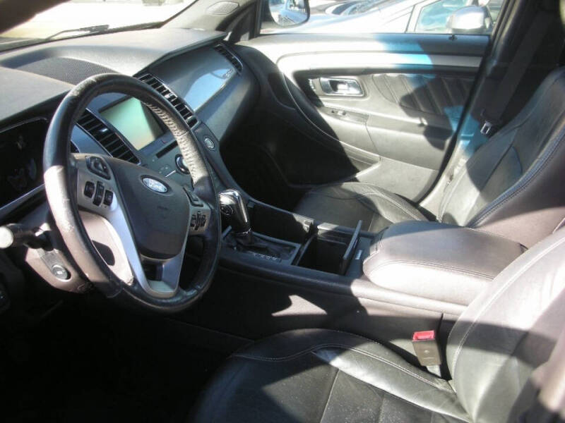 2015 Ford Taurus SEL