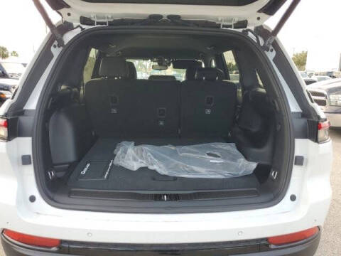 2024 Jeep Grand Cherokee Altitude