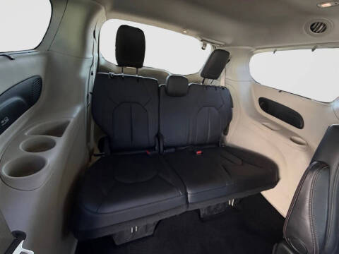 2018 Chrysler Pacifica Touring L Plus