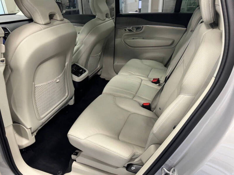 2024 Volvo XC90 B6 Plus Bright Theme 7P