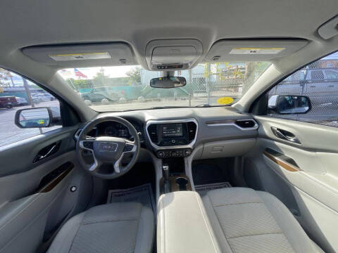 2017 GMC Acadia SLE-2