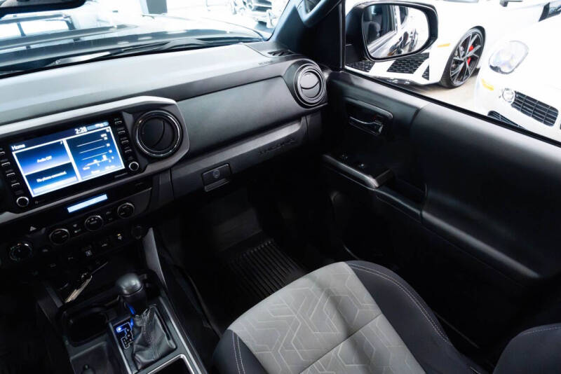 2021 Toyota Tacoma TRD Sport