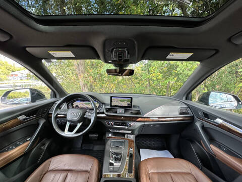 2020 Audi Q5 quattro Premium Plus 45 TFSI