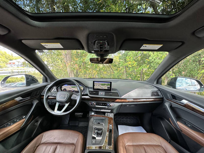 2020 Audi Q5 quattro Premium Plus 45 TFSI