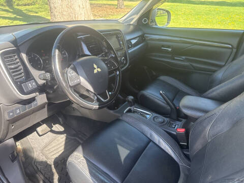 2016 Mitsubishi Outlander SEL