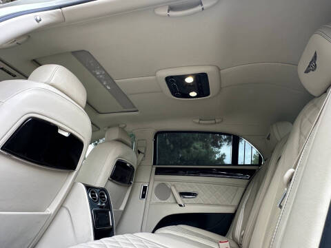 2018 Bentley Flying Spur V8