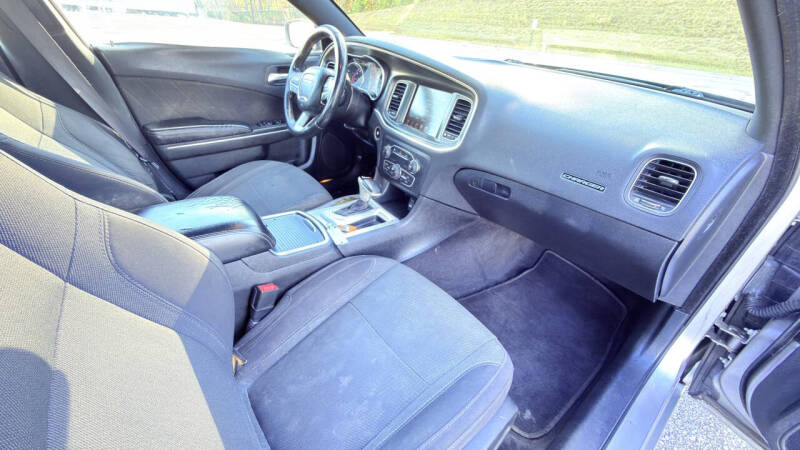 2015 Dodge Charger SXT