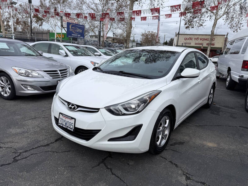 2014 Hyundai Elantra SE