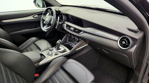 2023 Alfa Romeo Stelvio