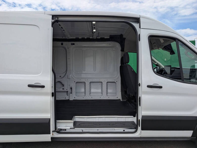 2023 Ford E-Transit