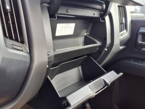 2024 Chevrolet Silverado MD