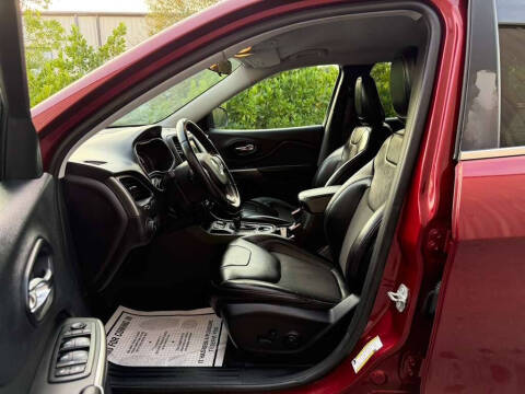 2019 Jeep Cherokee Latitude Plus