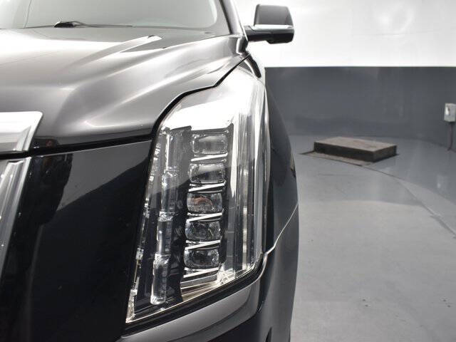 2020 Cadillac Escalade Luxury