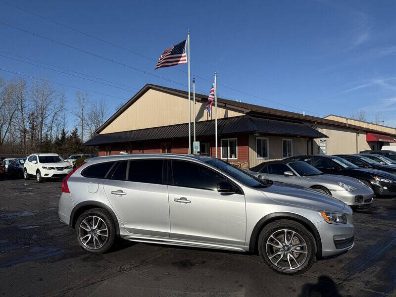 2015 Volvo V60 Cross Country T5