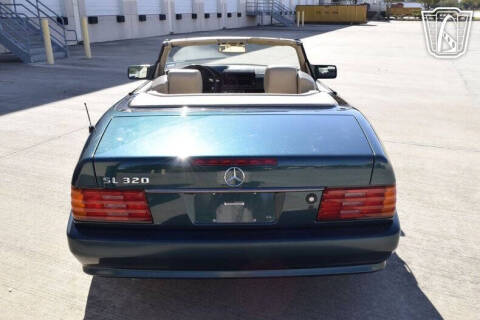 1994 Mercedes-Benz SL-Class SL 320