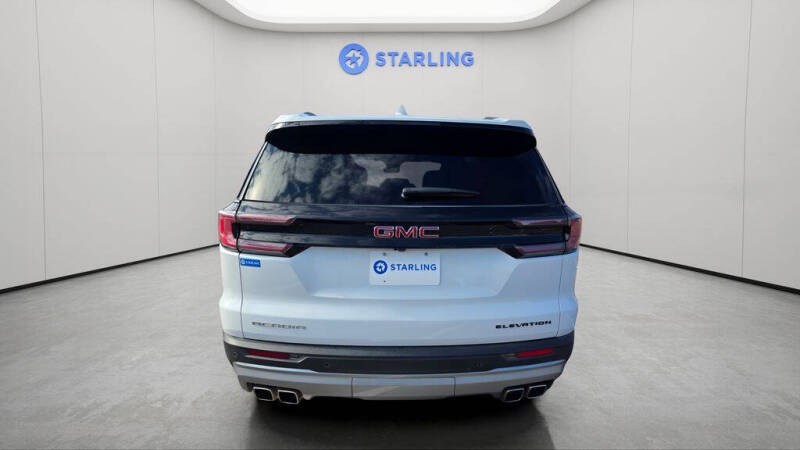 2025 GMC Acadia Elevation