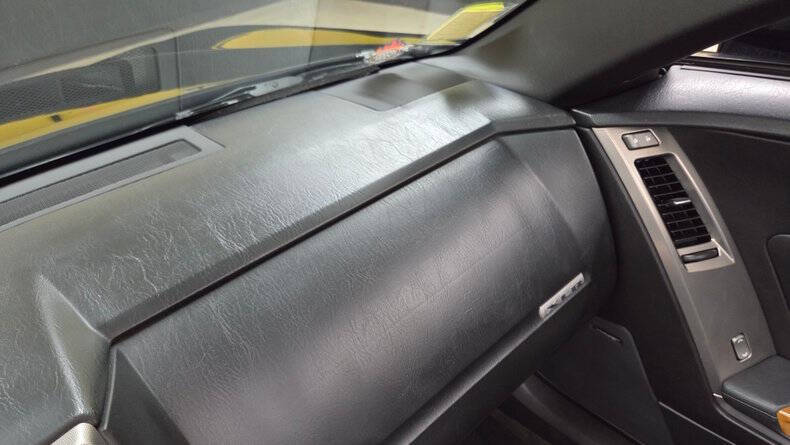 2005 Cadillac XLR